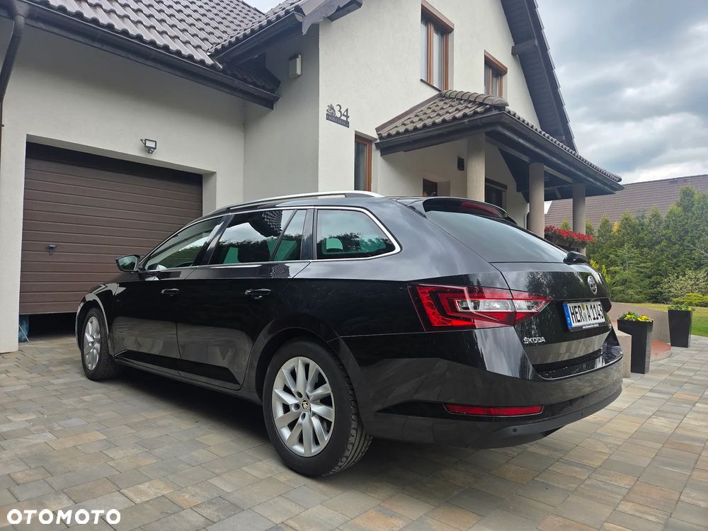 Skoda Superb - 24