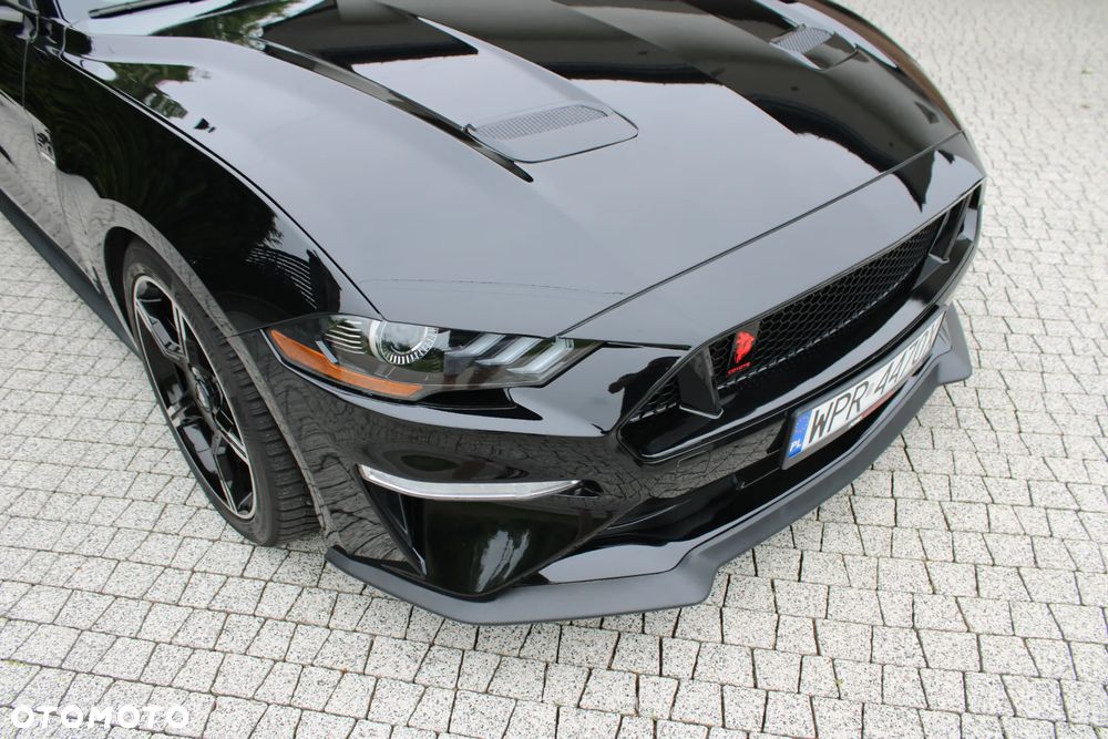 Ford Mustang - 11