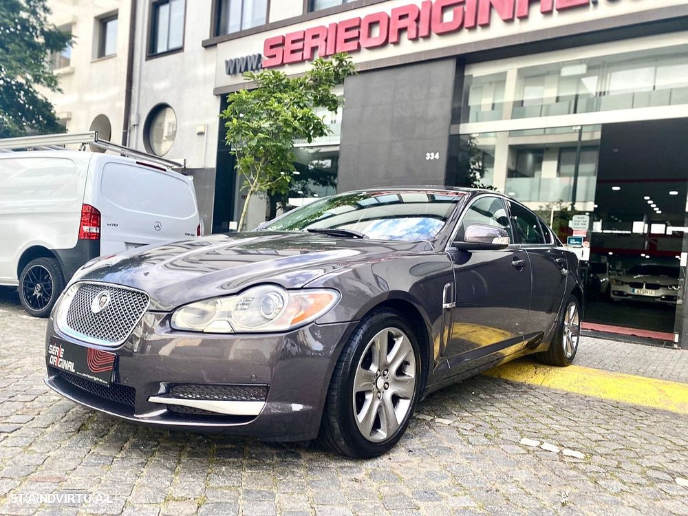 Jaguar XF 2.7 D V6 Premium Luxury - 1