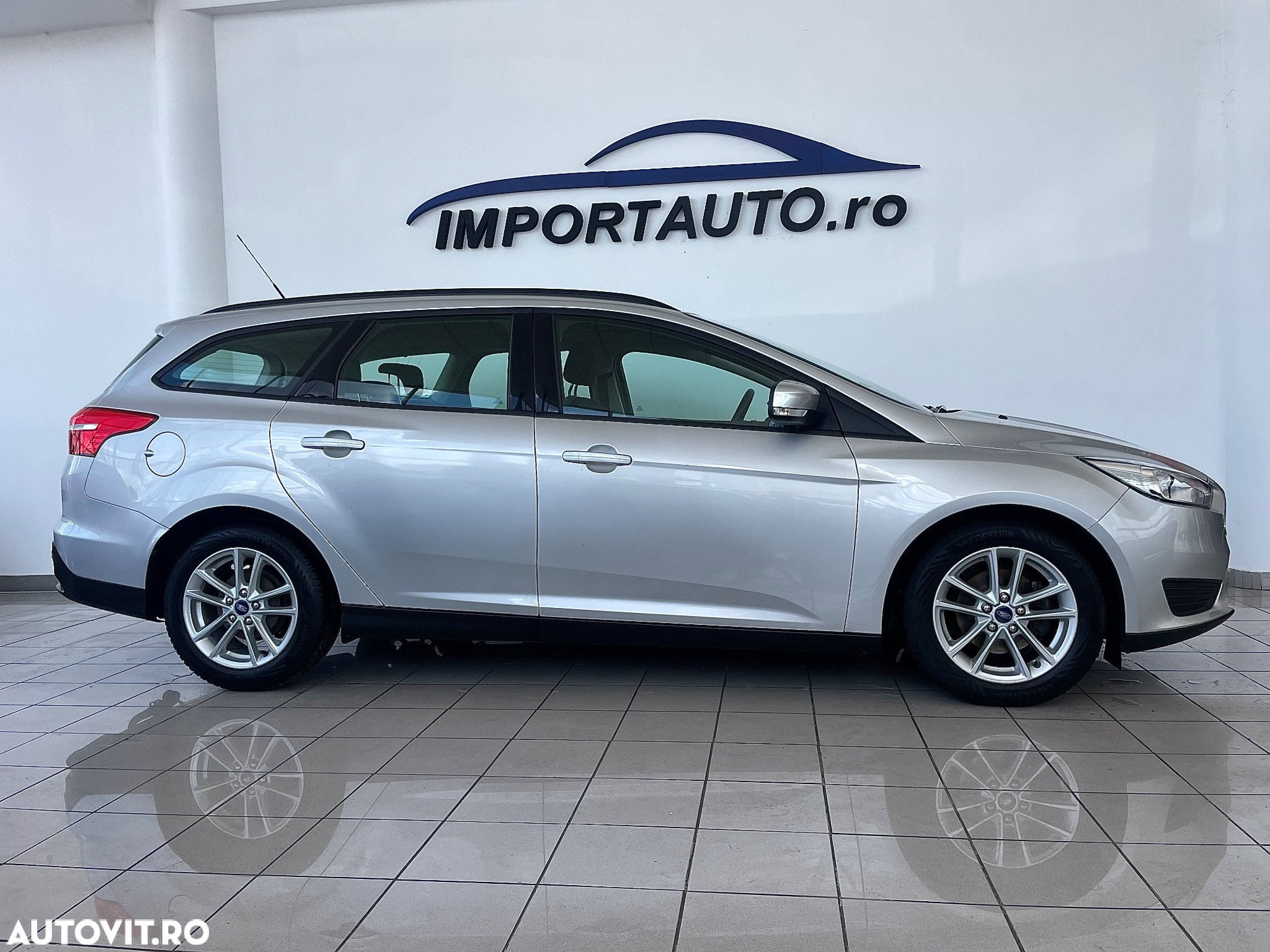 Ford Focus 1.5 TDCi DPF Start-Stopp-System COOL&CONNECT - 4