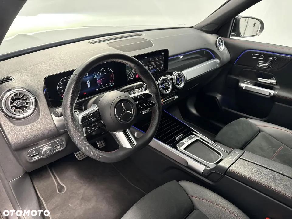 Mercedes-Benz GLB 200 d 4-Matic AMG Line 8G-DCT - 13