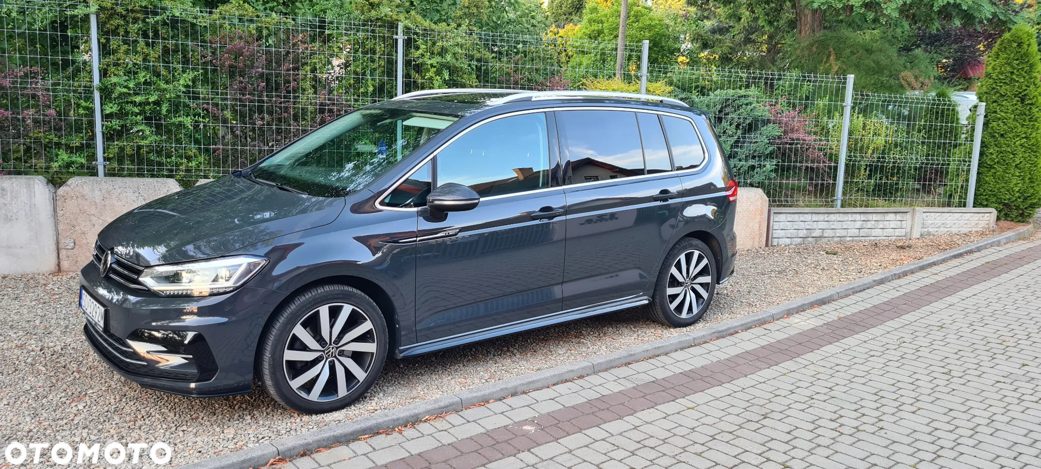 Volkswagen Touran - 3