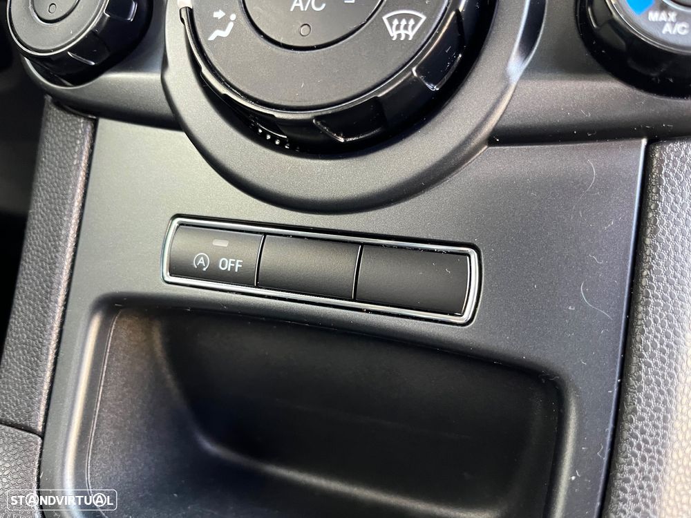 Ford Fiesta 1.5 TDCi STLine - 19