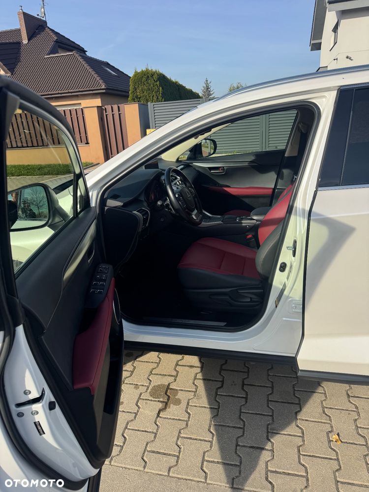 Lexus NX 300h F Impression AWD - 7