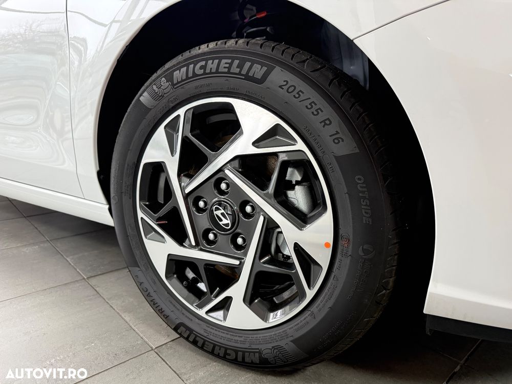 Hyundai i30 1.5 T-GDI 140CP 7DCT MHEV Highway - 17