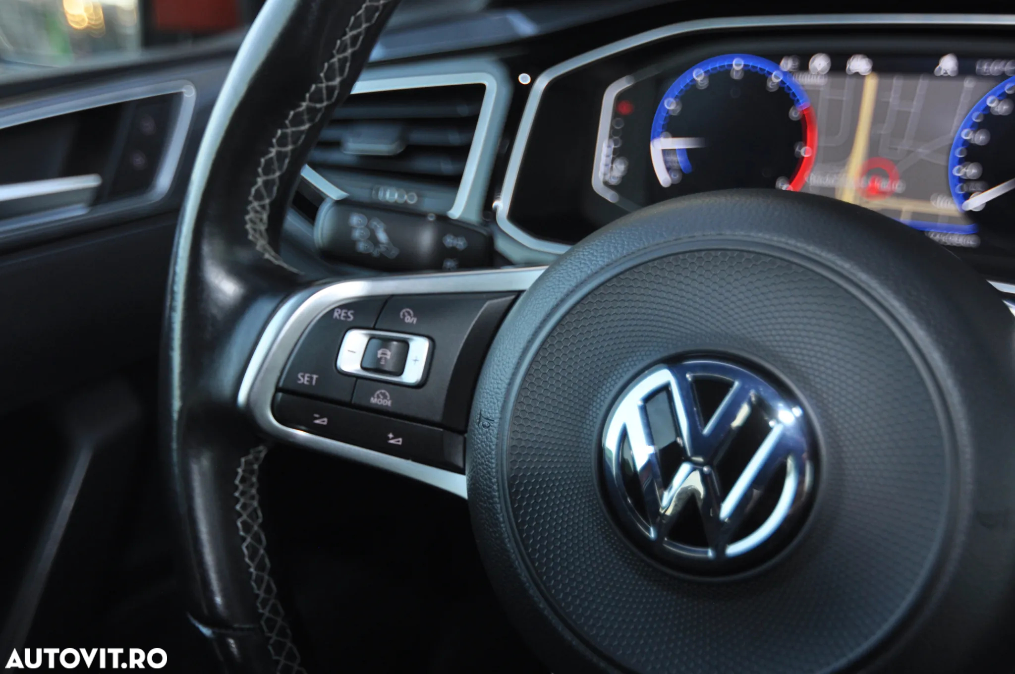Volkswagen Polo 1.0 TSI Highline - 22