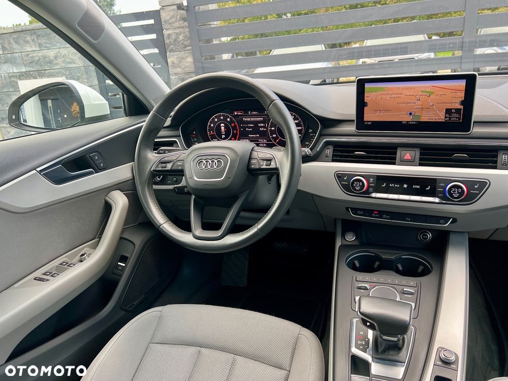 Audi A4 Avant 2.0 TFSI ultra S tronic - 7