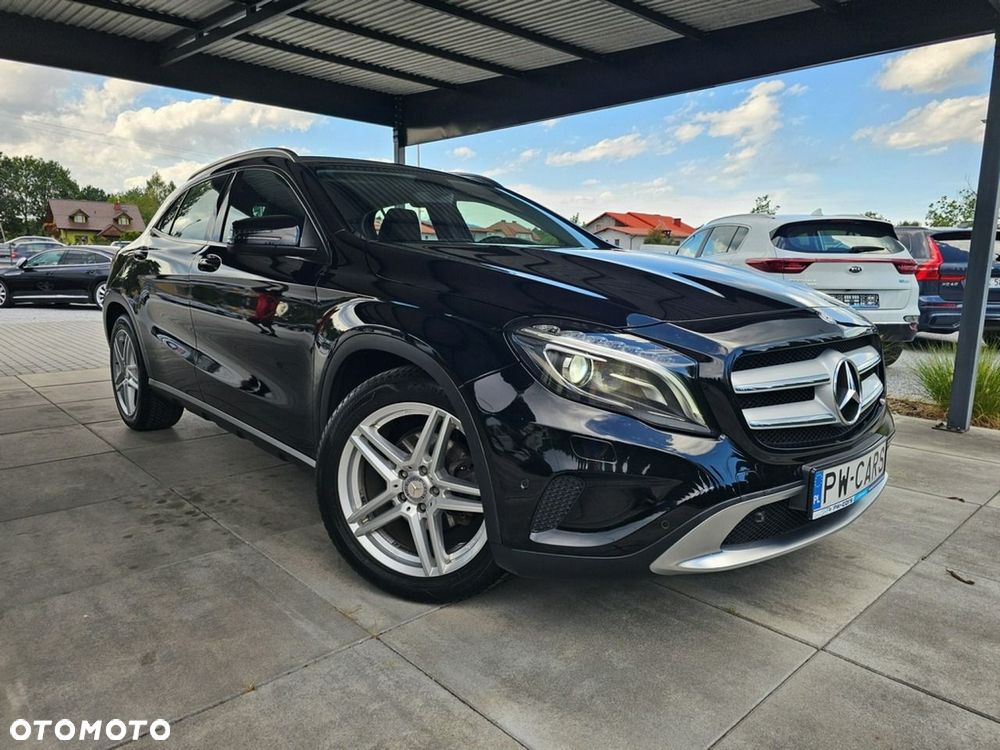 Mercedes-Benz GLA - 2
