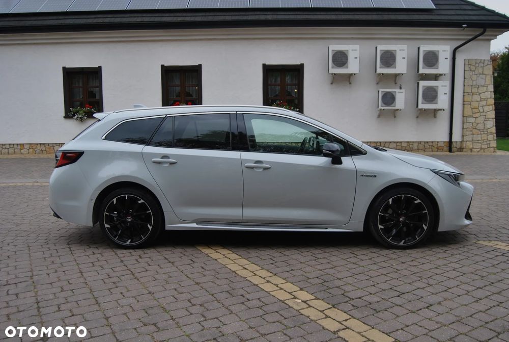 Toyota Corolla 2.0 Hybrid GR Sport - 24