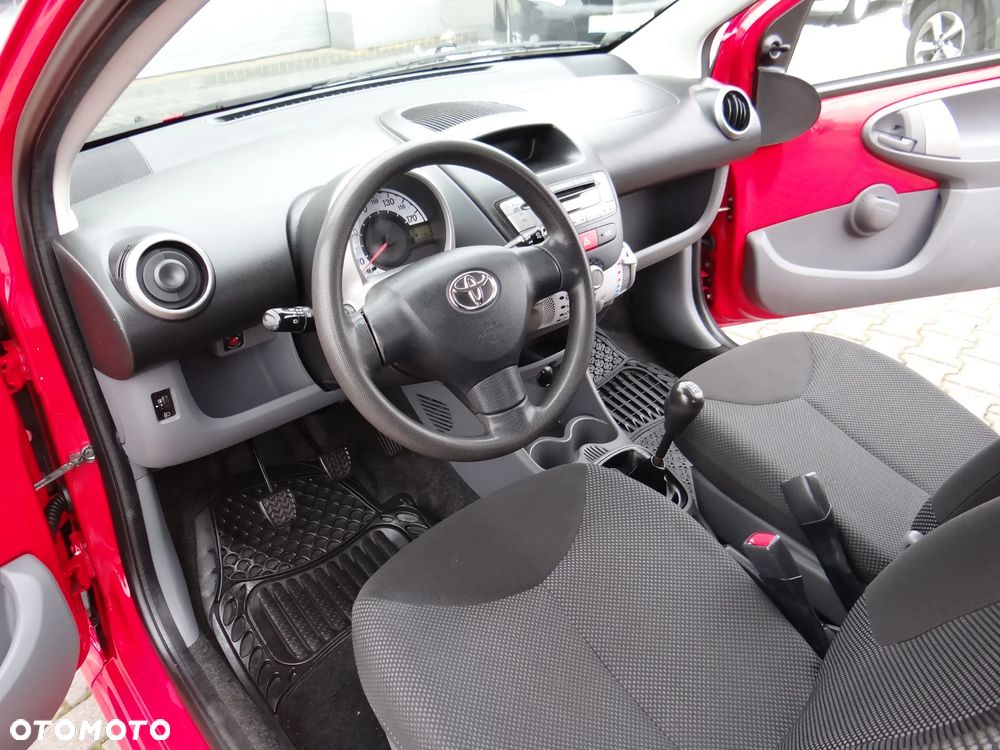 Toyota Aygo Cool&Go - 22