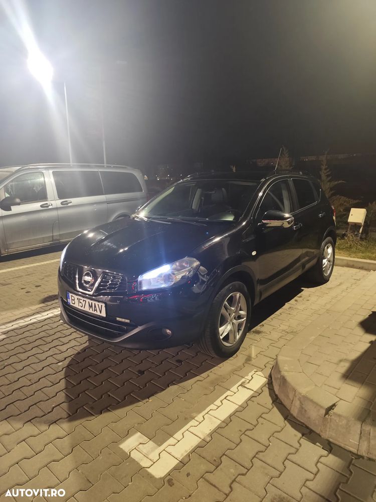 Nissan Qashqai 1.6 DCI Start/Stop Tekna - 2