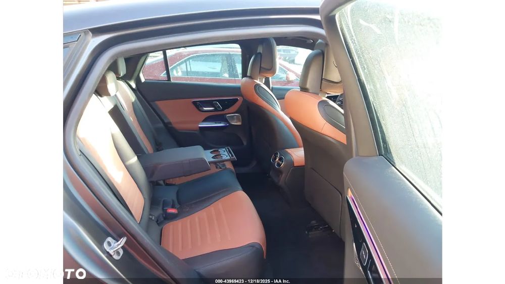 Mercedes-Benz GLC - 11