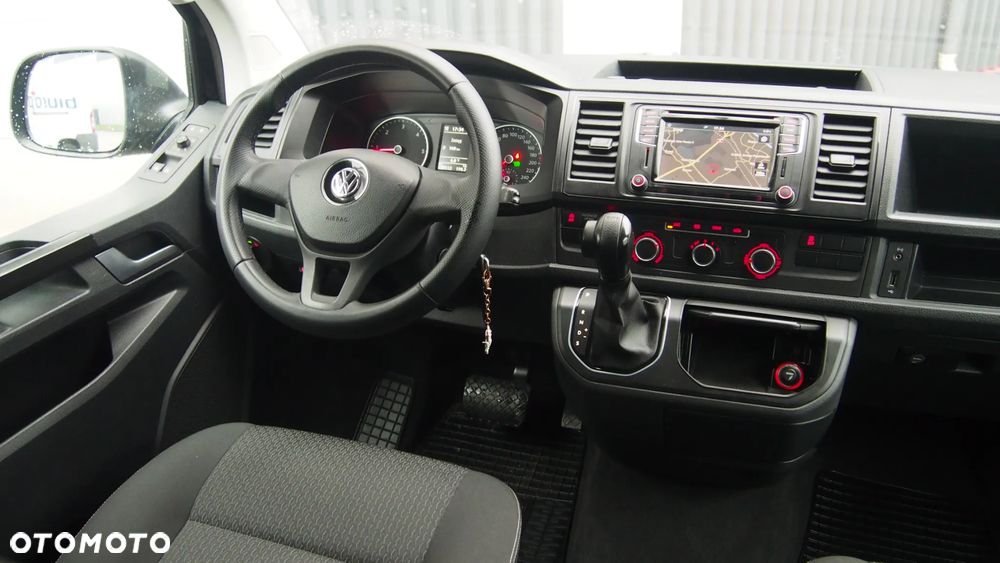 Volkswagen Multivan 2.0 TDI L1 Trendline 4Motion DSG - 6