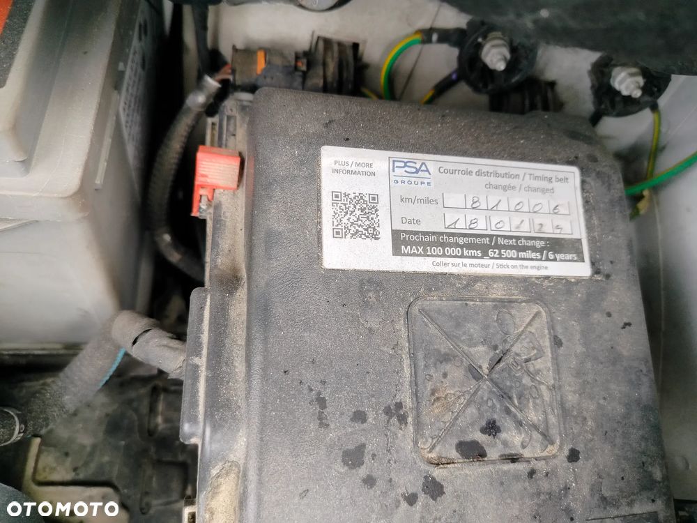 Citroën C4 Grand Picasso 1.2 PureTech MoreLife S&S - 14