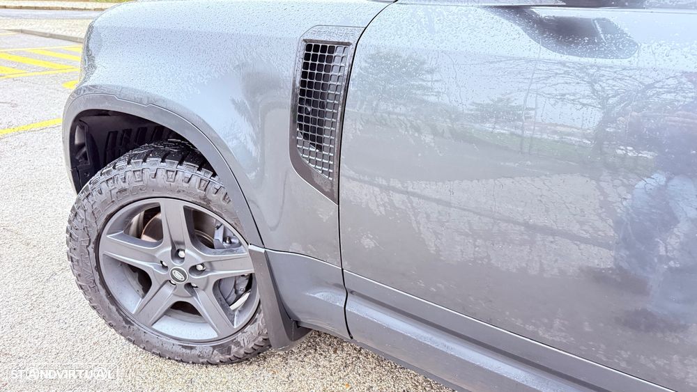 Land Rover Defender 2.0 P400e 110 AWD X-Dynamic SE - 6