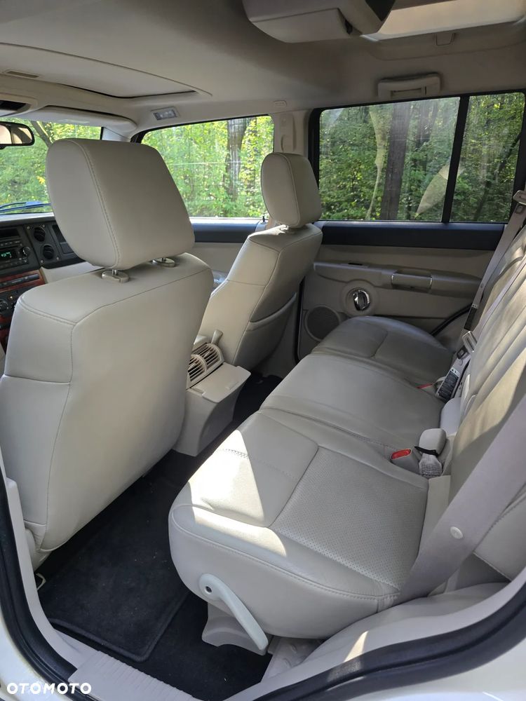 Jeep Commander 4.7 V8 - 10