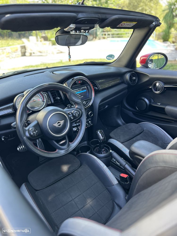 MINI Cabrio John Cooper Works Auto Desportiva - 4