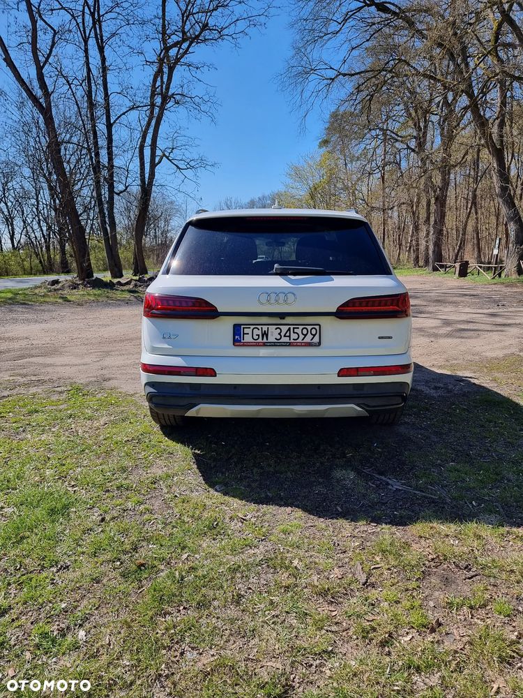 Audi Q7 - 9