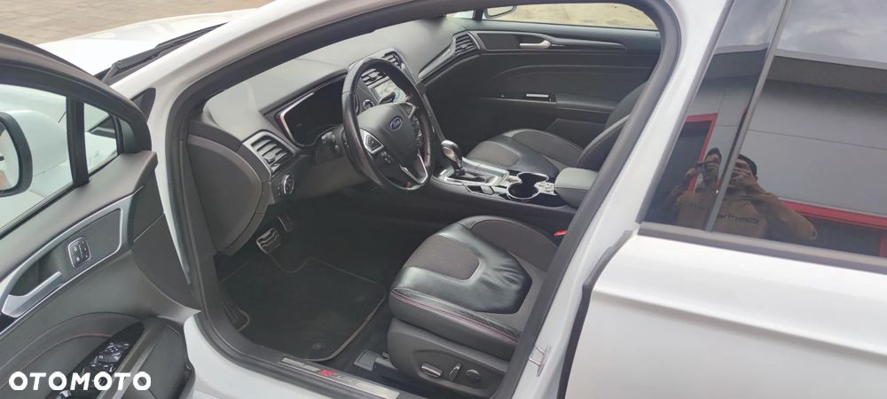 Ford Mondeo 2.0 TDCi ST-Line PowerShift - 9