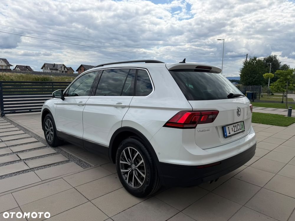 Volkswagen Tiguan 1.6 TDI SCR Comfortline - 18