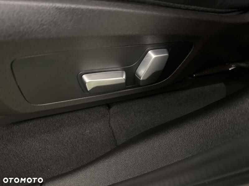 BMW X3 xDrive30e - 19