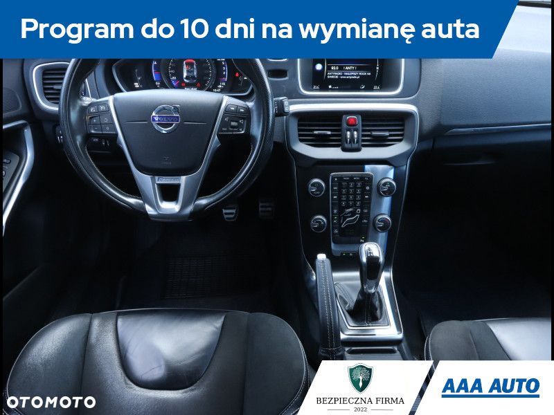 Volvo V40 - 9