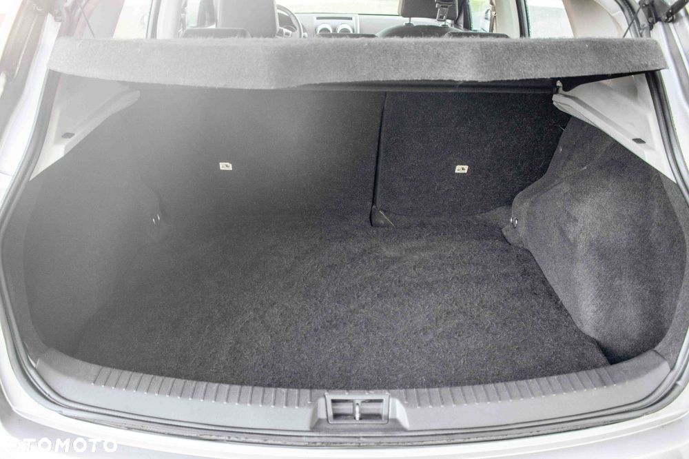 Nissan Qashqai 1.6 Visia - 23