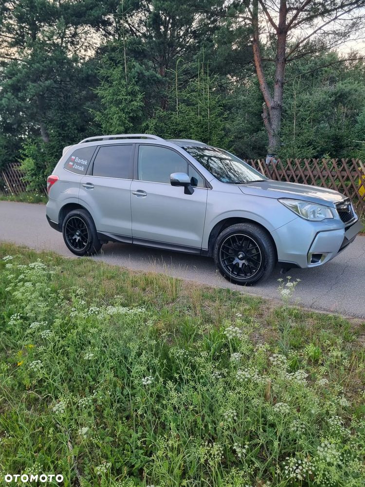 Subaru Forester 2.0XT Comfort Lineartronic - 11