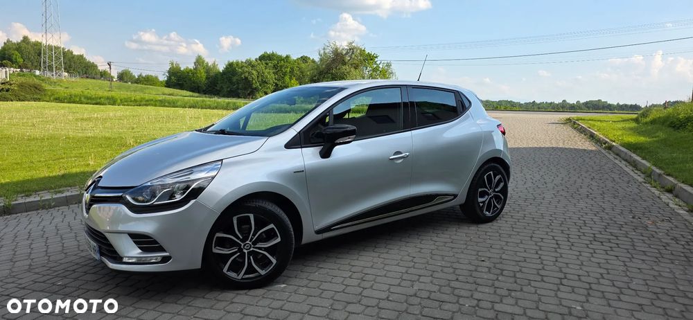 Renault Clio 1.2 16V Limited EU6 - 2
