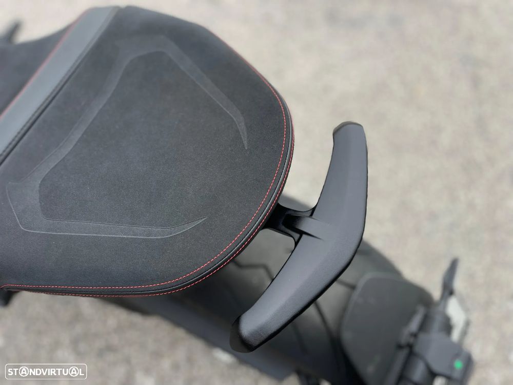 Ducati XDiavel V4 - 9