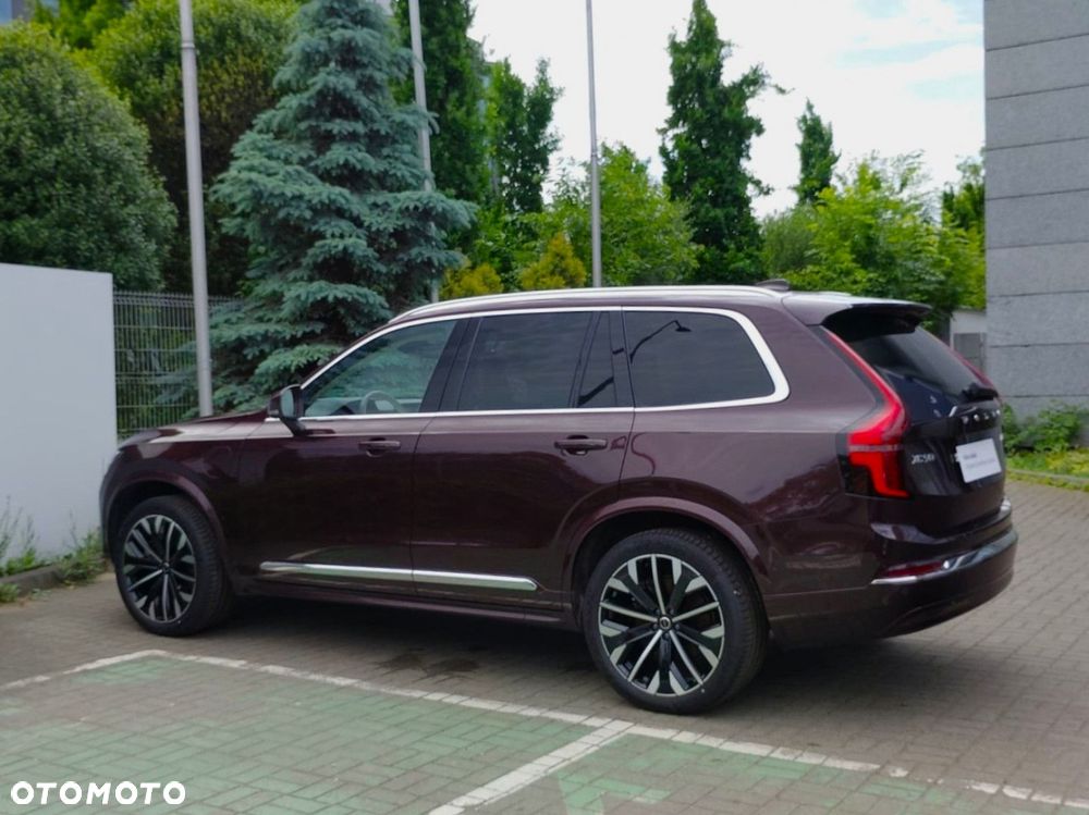 Volvo XC 90 - 9
