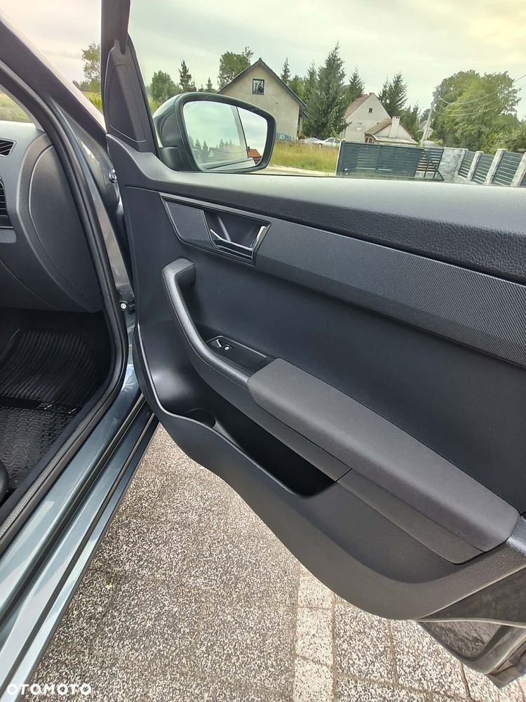 Skoda Fabia 1.0 TSI Ambition - 24