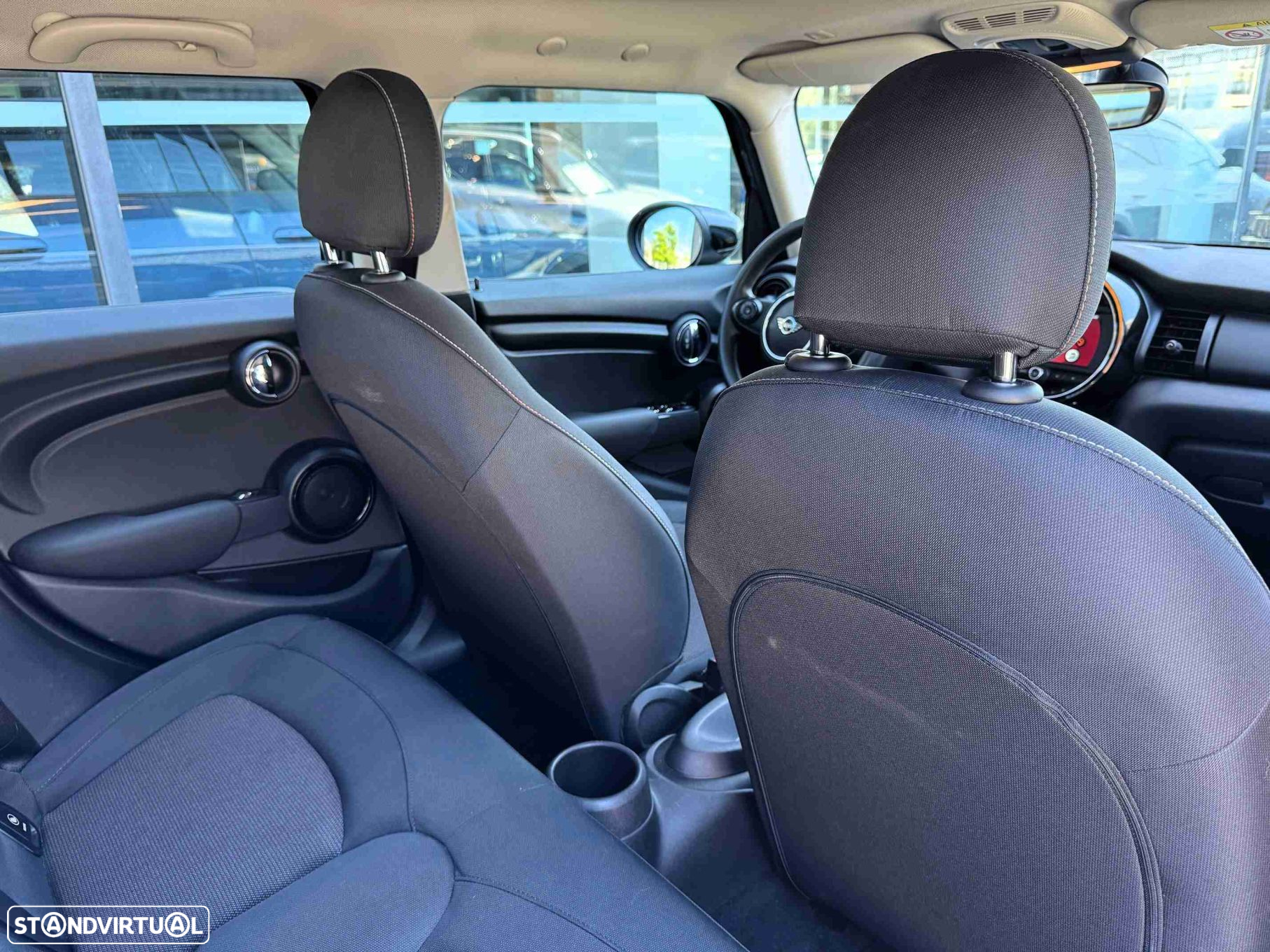 MINI 5 Portas One - 17