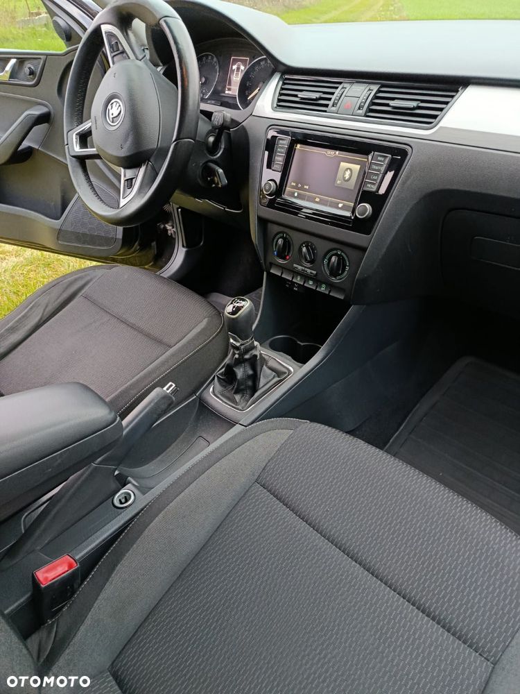 Skoda RAPID - 10