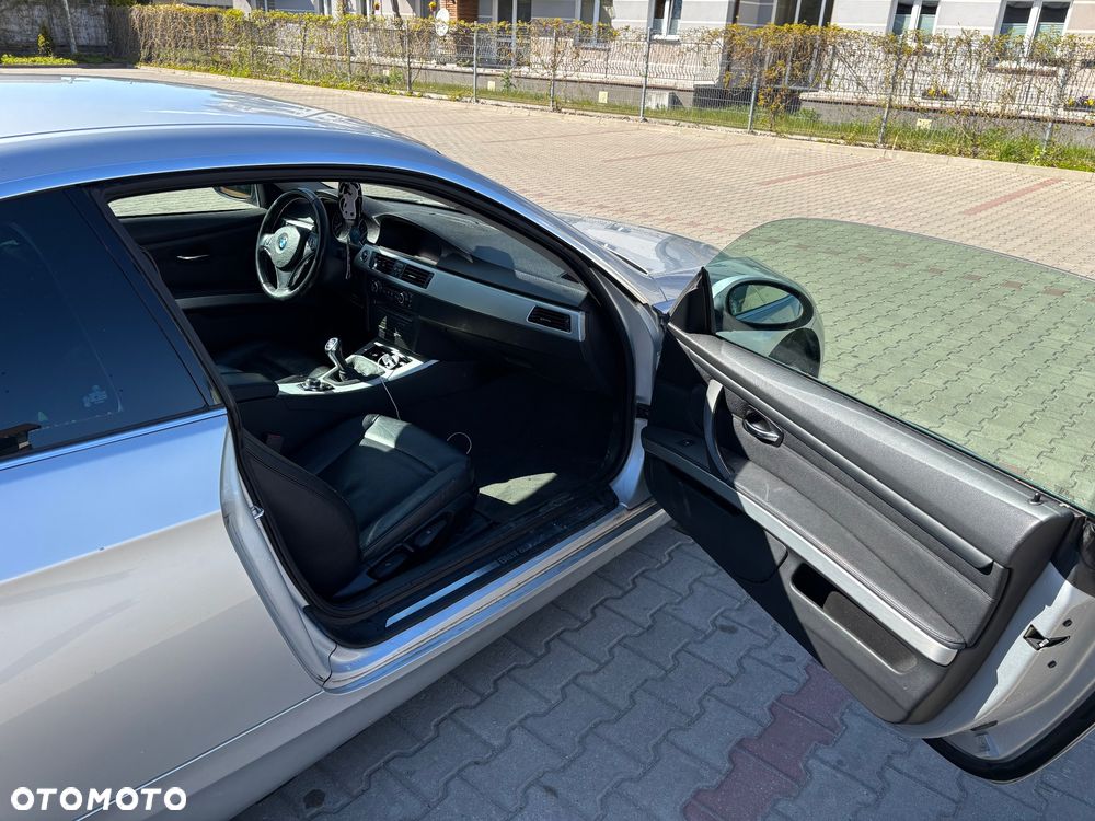 BMW Seria 3 320d DPF - 11
