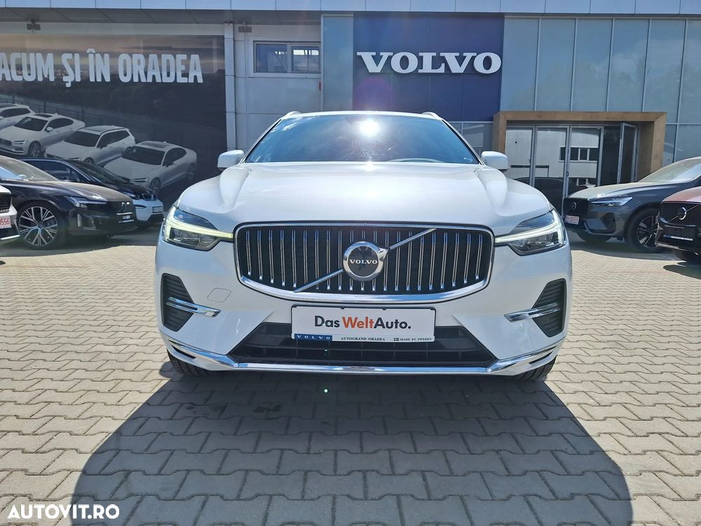 Volvo XC 60 B4 MHEV AT AWD Plus Dark - 5