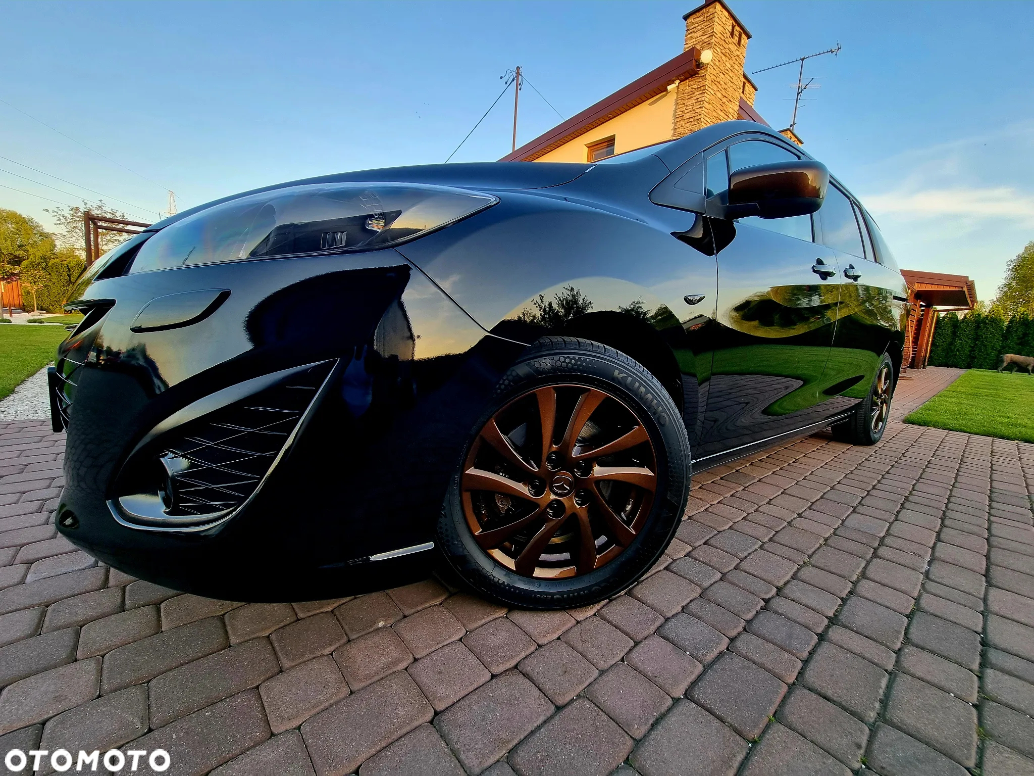 Mazda 5 - 15