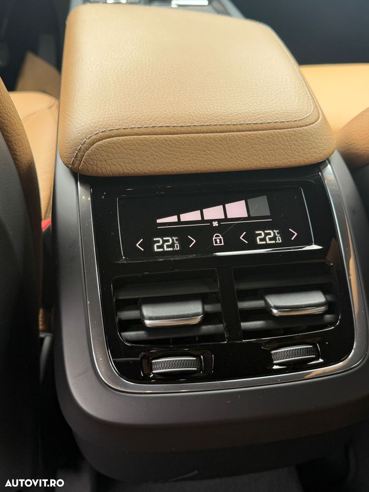Volvo XC 60 D4 AWD Momentum - 21