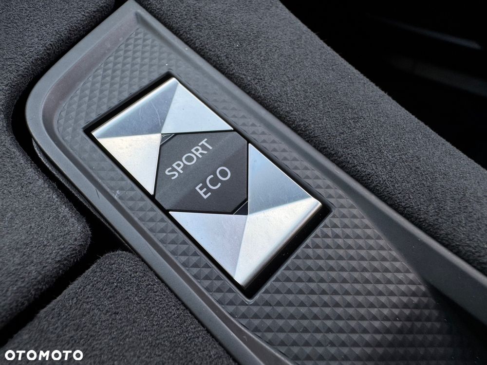 DS Automobiles DS 7 Crossback 1.5 BlueHDi Performance Line - 36