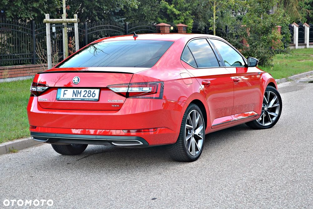 Skoda Superb 2.0 TDI 4x4 DSG Sportline - 14
