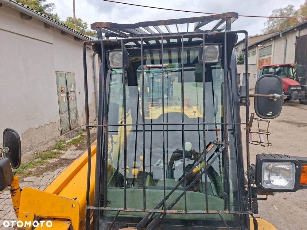 JCB 525-50 4X4 - 25