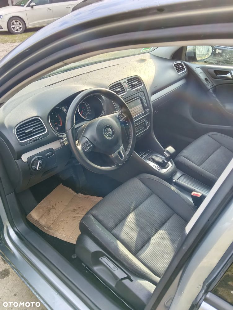 Volkswagen Golf 1.4 TSI DSG Team - 8