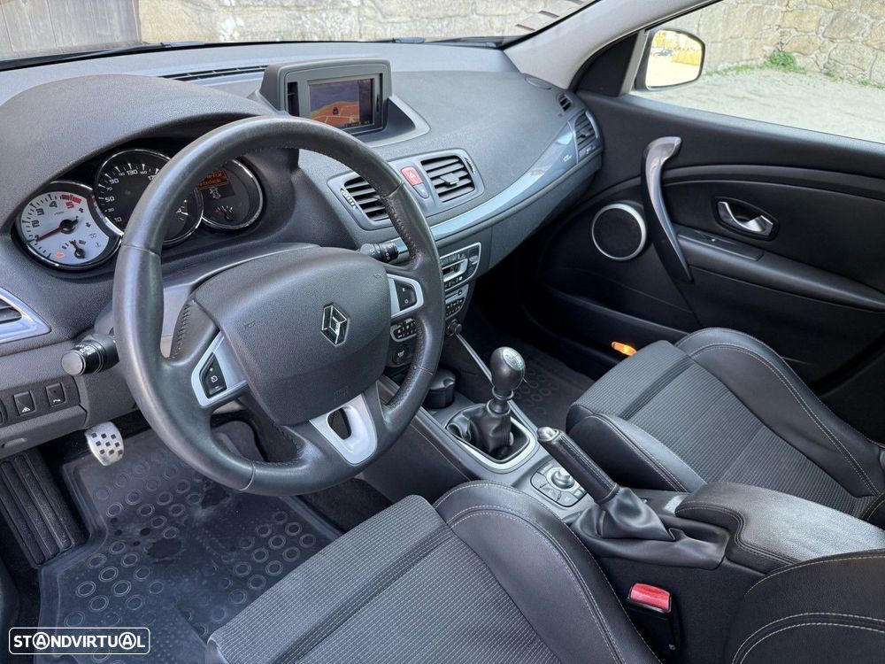 Renault Mégane Sport Tourer 1.5 dCi GT Line - 21