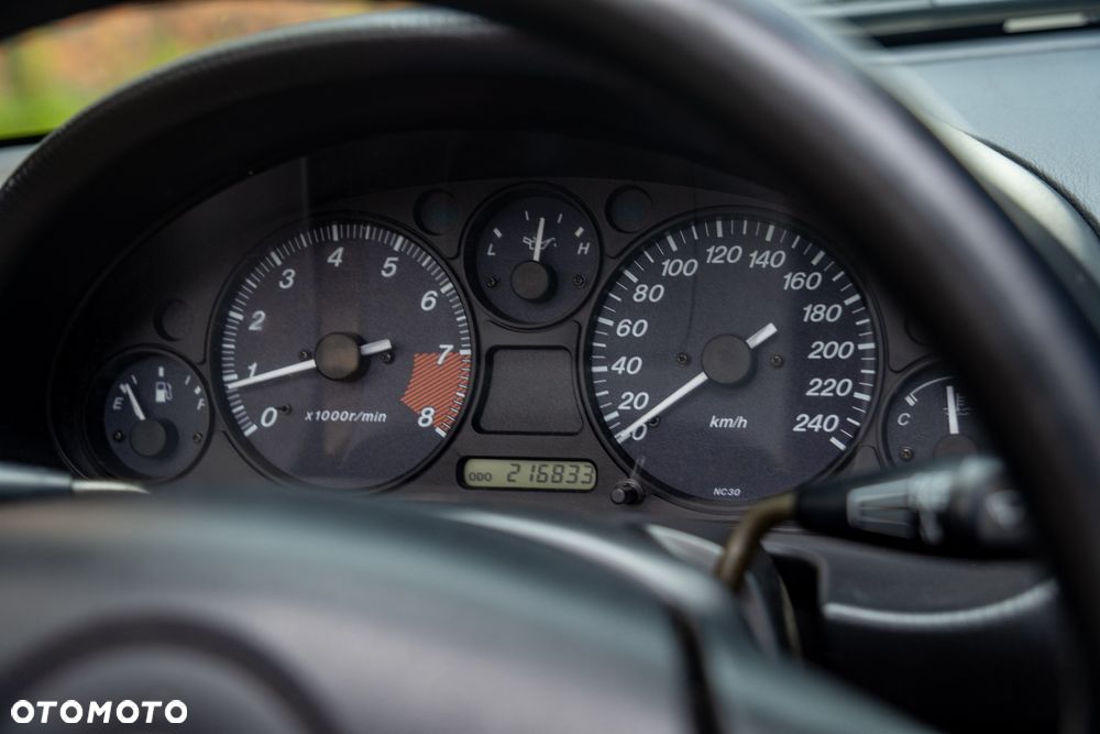 Mazda MX-5 1.9 16V - 24