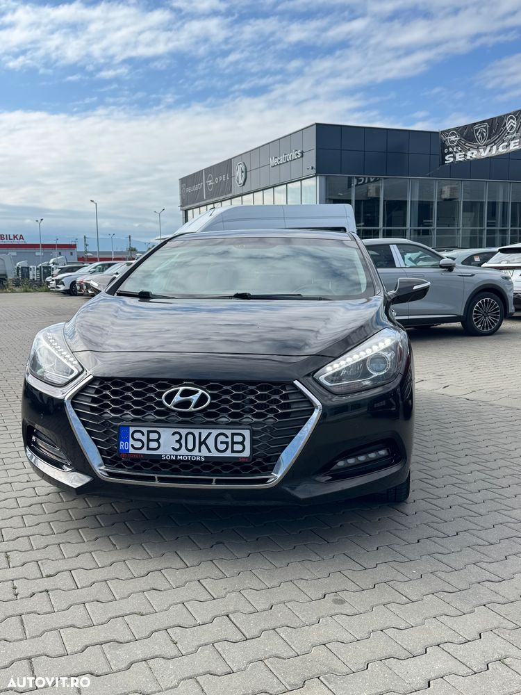 Hyundai i40 1.6 CRDI 7DCT Supreme Pack+ - 1