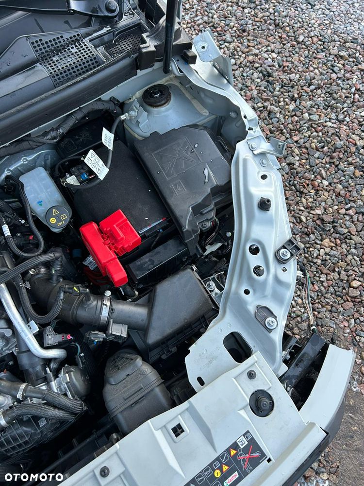 Dacia Duster TCe 130 4x4 Extreme - 38