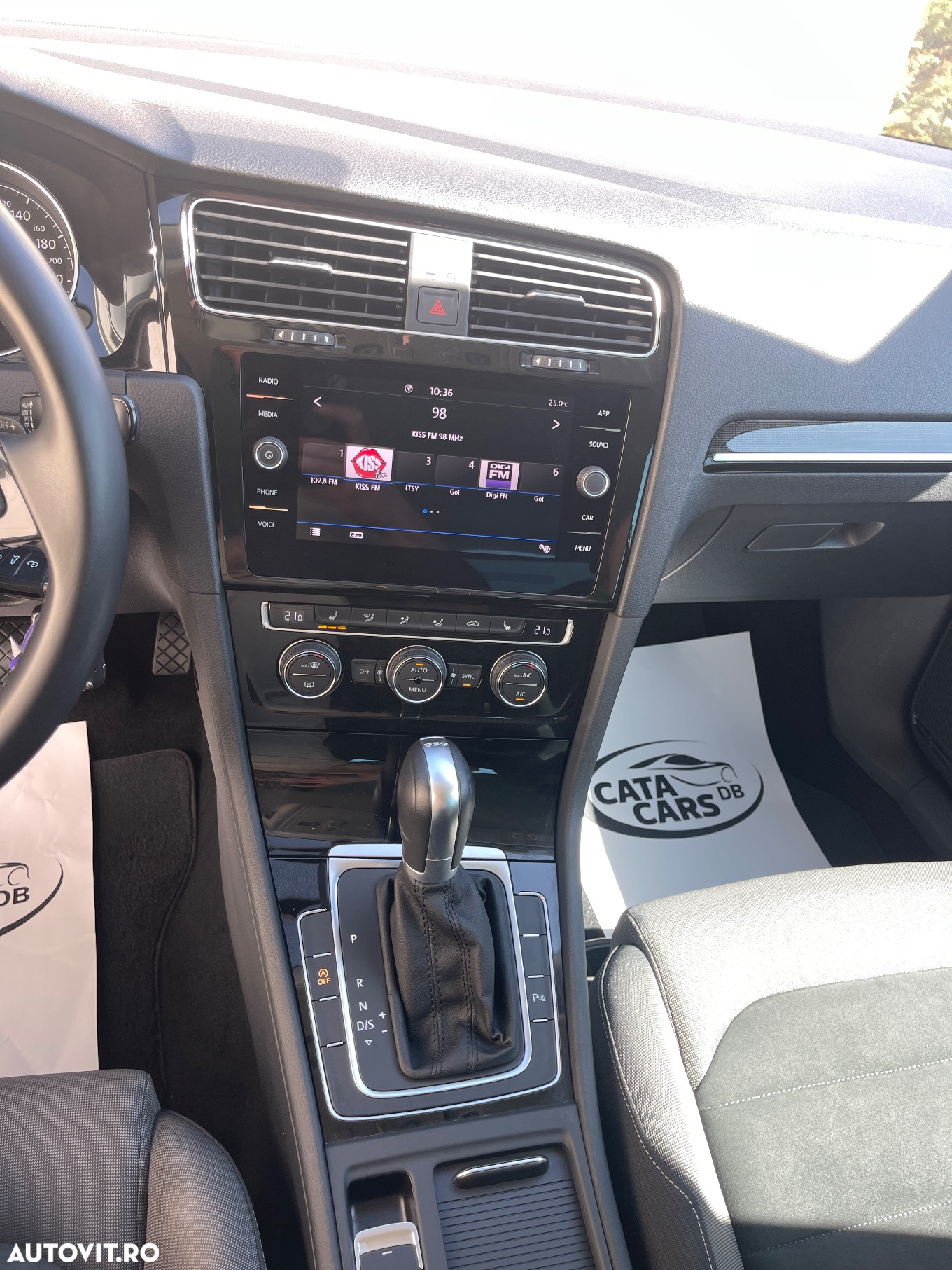 Volkswagen Golf 1.5 TSI ACT (BlueMotion Technology) DSG Comfortline - 32