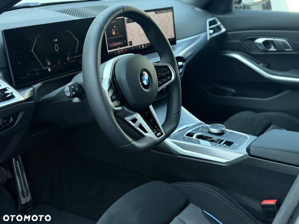 BMW Seria 3 320i M Sport - 14