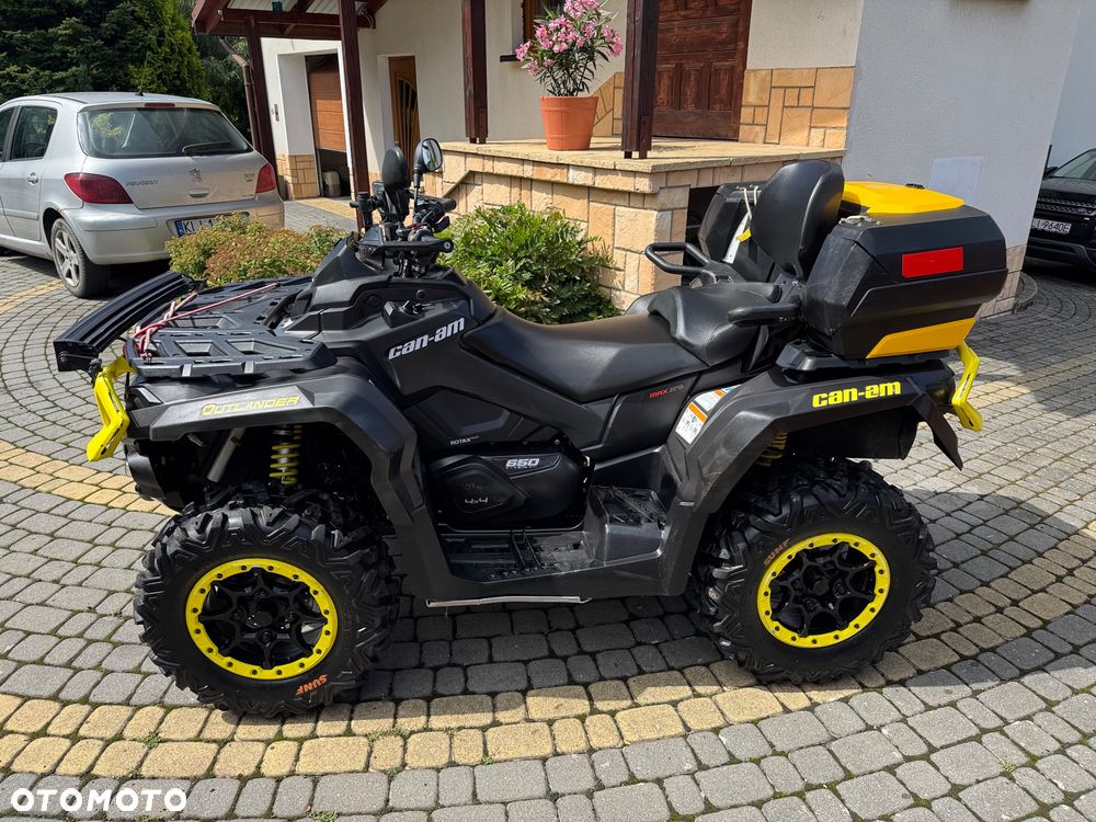 Can-Am Outlander Max - 7