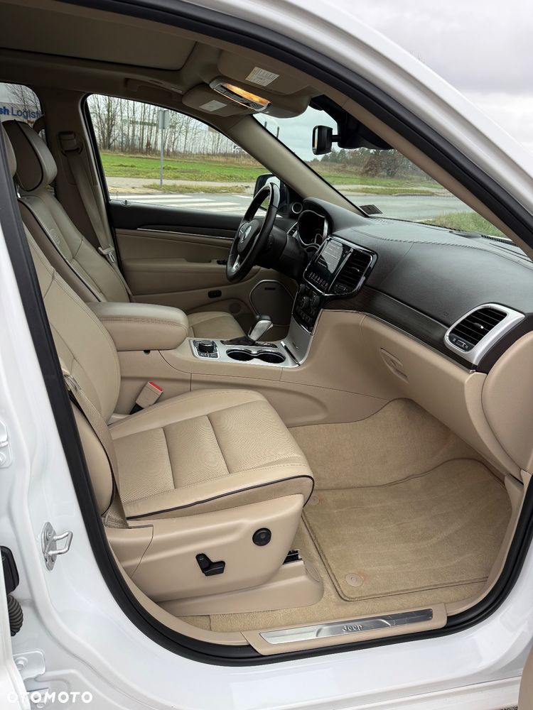 Jeep Grand Cherokee 5.7 V8 HEMI 4WD Automatik Overland - 39